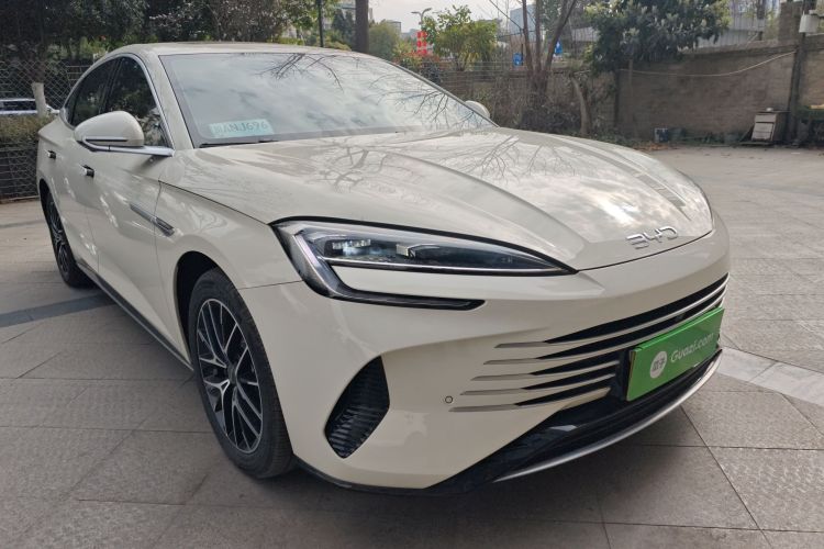 BYD Seal 07 DM-i 2024 صورة سيارة #6