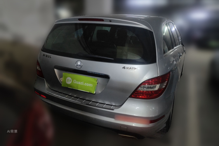 Mercedes-Benz R Class 2012 immagine di auto #6