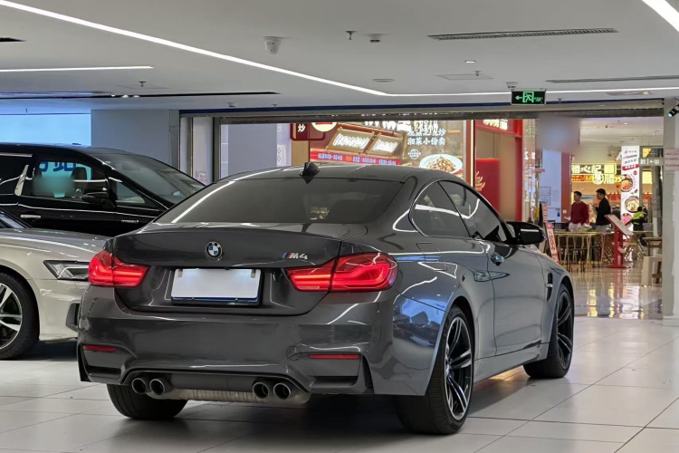 宝马 宝马M4 2018 汽车图片 #6