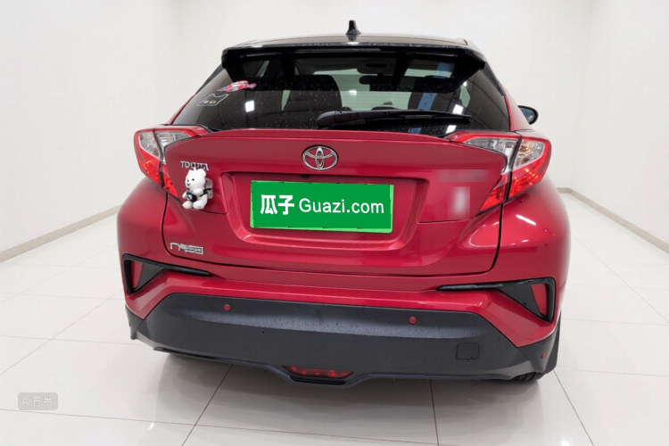 Toyota C-HR 2019 #6 Toyota C-HR 2019 car image #6