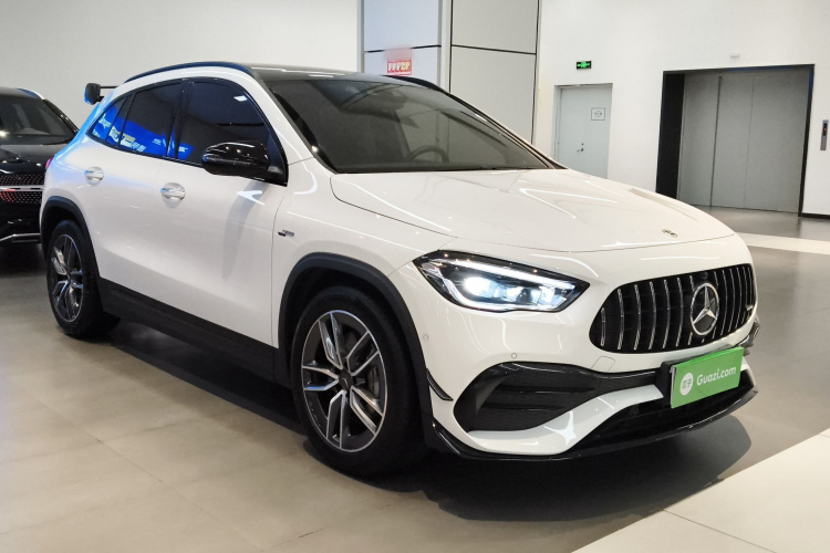 Mercedes-Benz GLA AMG 2023 #6 Mercedes-Benz GLA AMG 2023 image de voiture #6