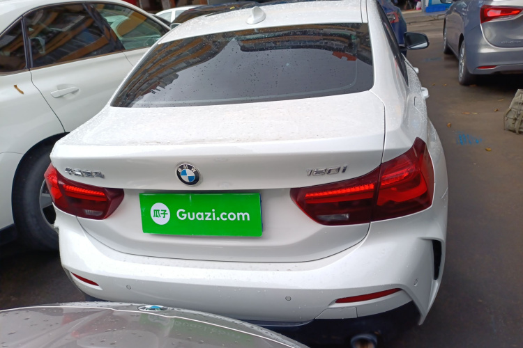 BMW 1 Series 2023 car image #6