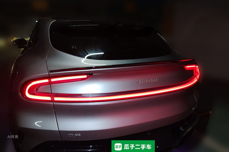 MI YU7 2025 imagen de coche #6