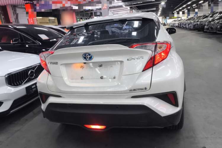 Toyota C-HR EV 2021 car image #6