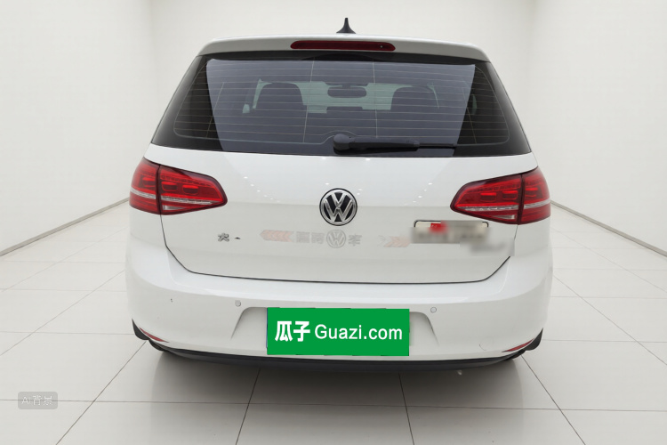 Volkswagen Golf 2015 car image #6