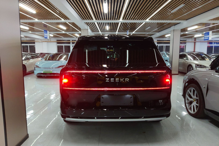 Zeekr 9X 2026 car image #6