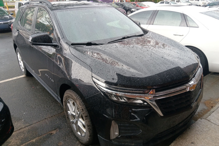 Chevrolet Equinox 2022 car image #6