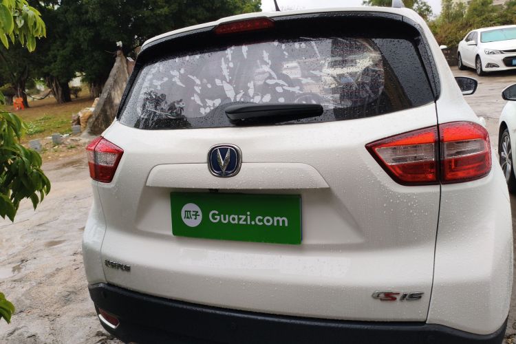 Changan CS15 2018 صورة سيارة #6