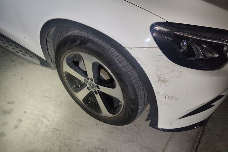 Mercedes-Benz GLC Class 2017 car image #6