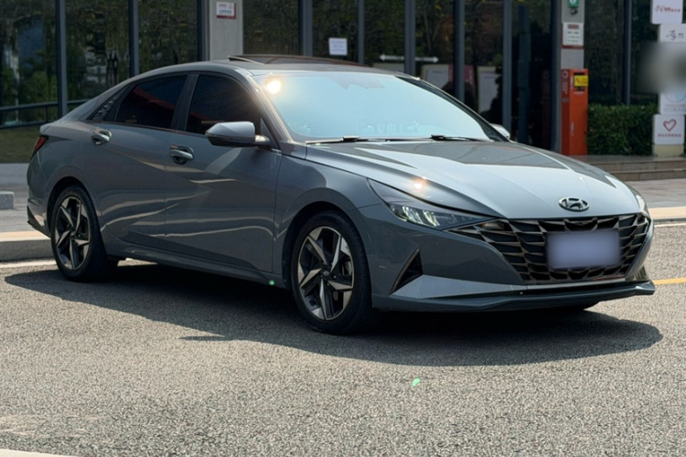 Hyundai Elantra 2020 immagine di auto #6