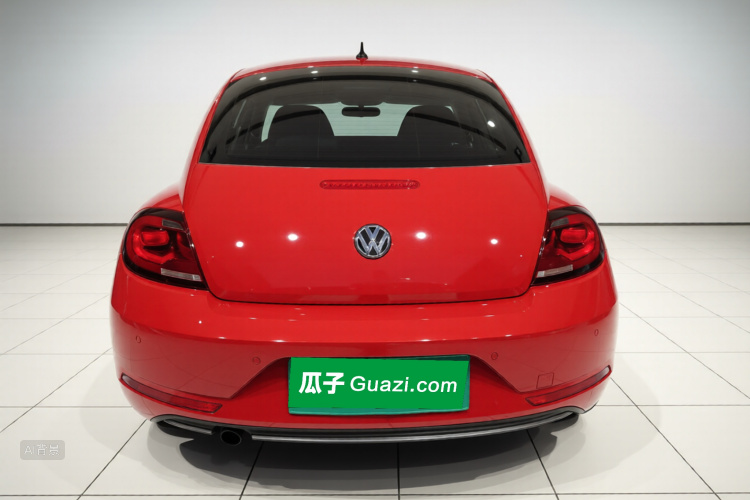 Volkswagen Beetle 2019 car image #6