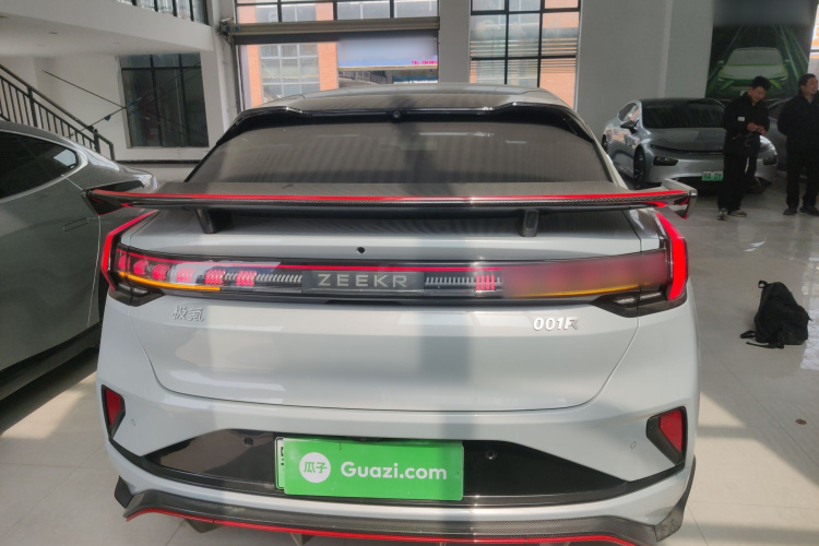 极氪 极氪001 FR 2023 汽车图片 #6