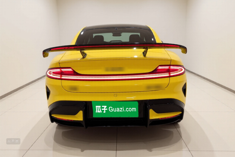 MI SU7 Ultra 2025 immagine di auto #6