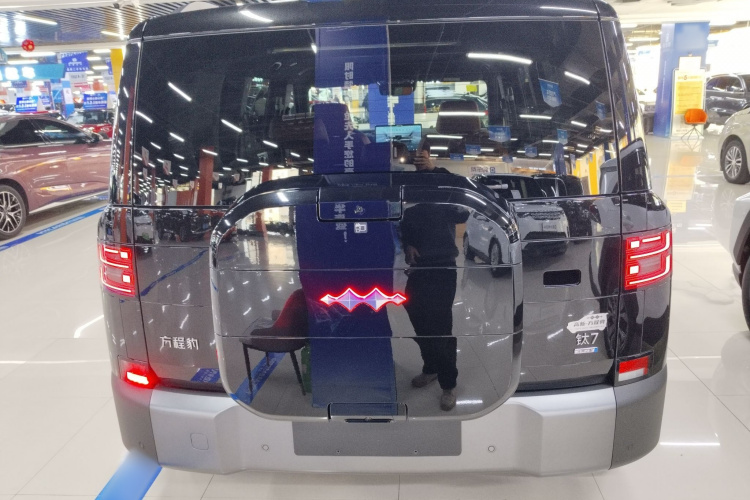 FangChengBao Tiger 7 2026 изображение автомобиля #6