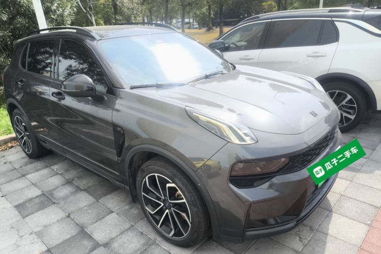 Lynk & Co 01 EM-P 2022 car image #6