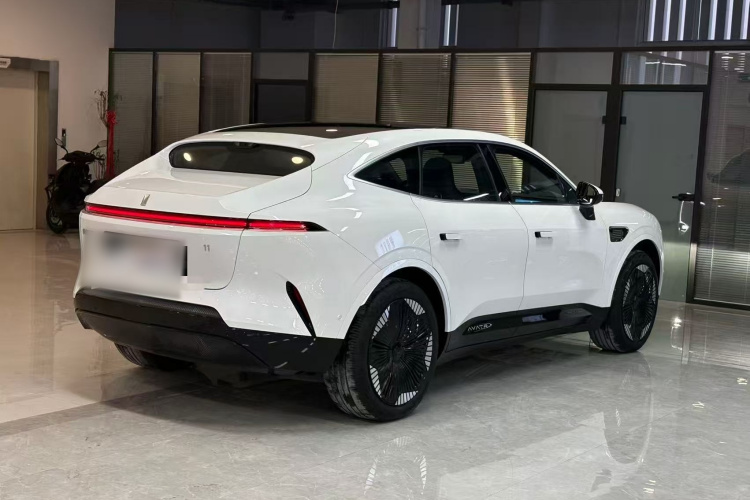 Avatr 11 2024 imagen de coche #6