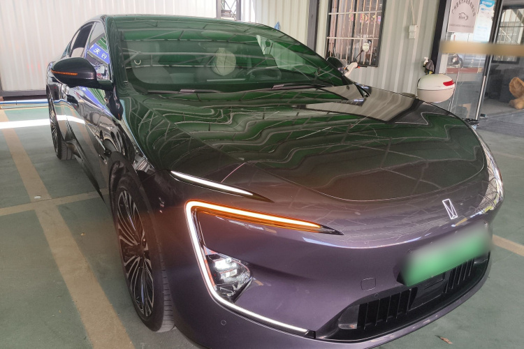 Avatr 12 2024 car image #6