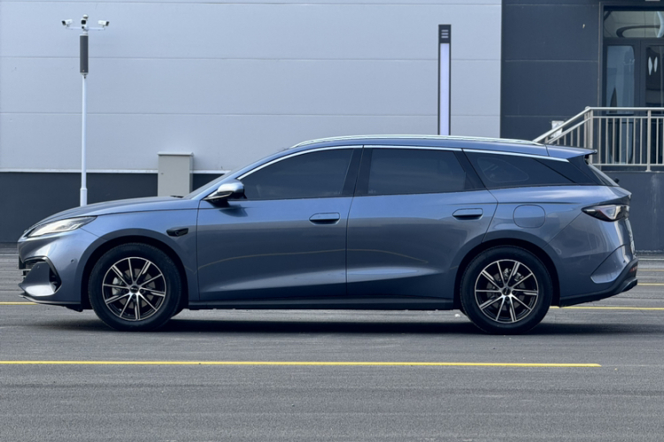 BYD Seal 06 DM-i 2025 car image #6