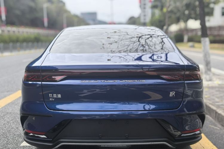 BYD Han 2023 #6 BYD Han 2023 car image #6