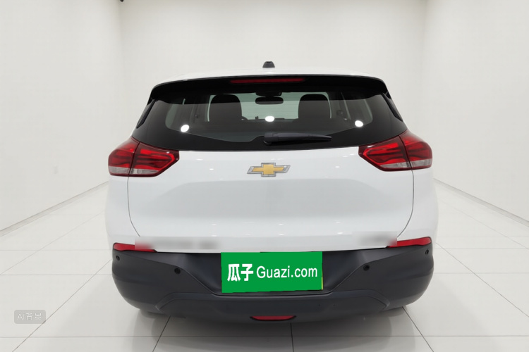 Chevrolet Tracker 2020 imagen de coche #6