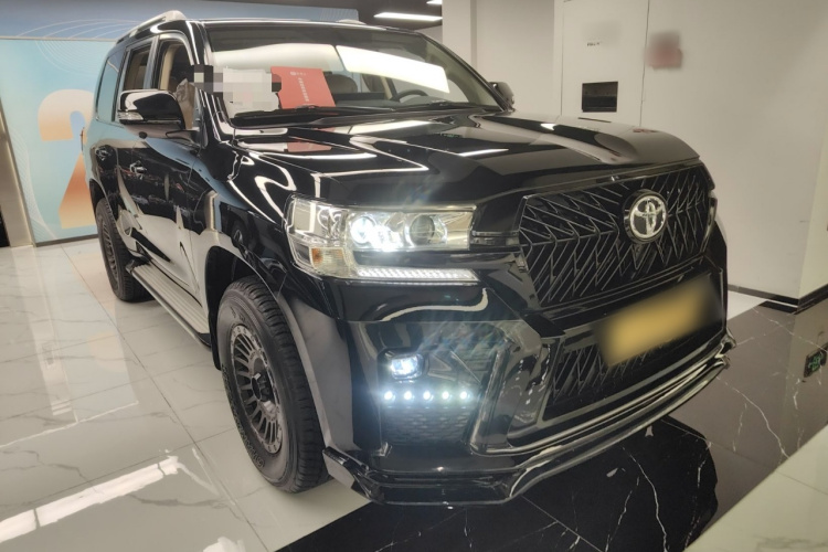 Toyota 2019 car image #6