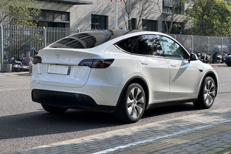 特斯拉 Model Y 2022 汽车图片 #6