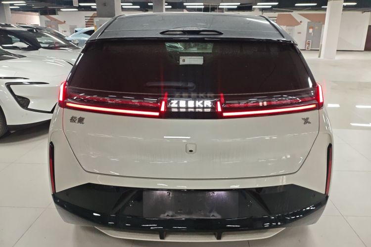 极氪 极氪X 2024 汽车图片 #6