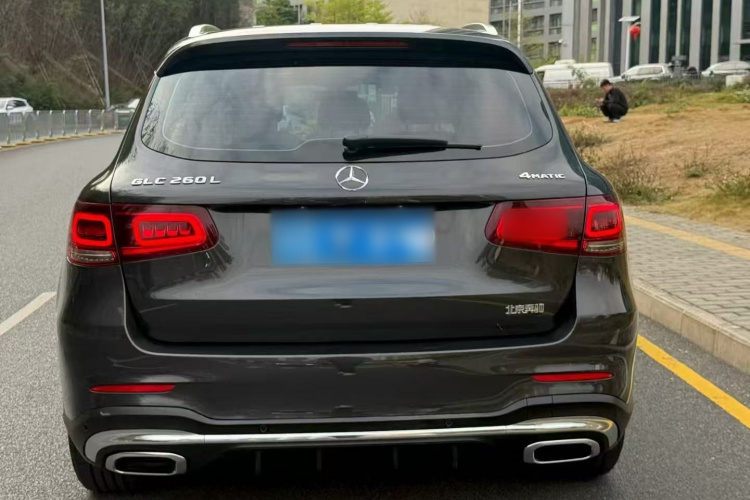 Mercedes-Benz GLC Class 2022 car image #6