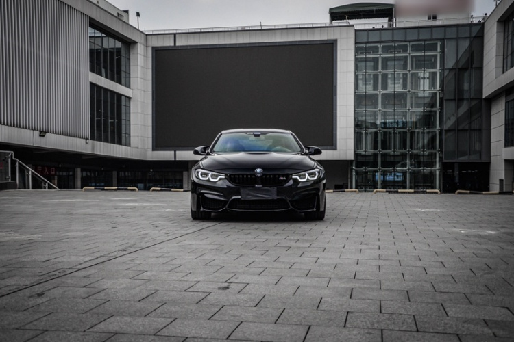 BMW M4 2019 image de voiture #6