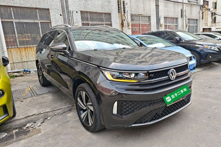 Volkswagen Tavendor 2024 car image #6