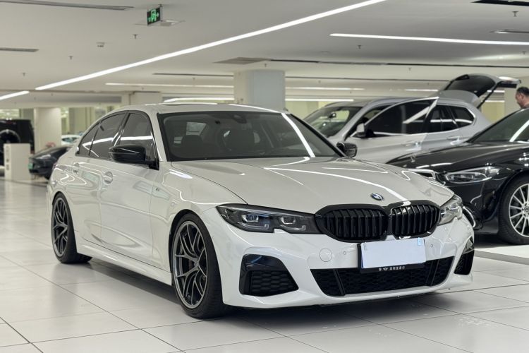 BMW 3 Series 2022 car image #6