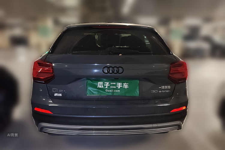 Q2L e-tron 2021 car image #6