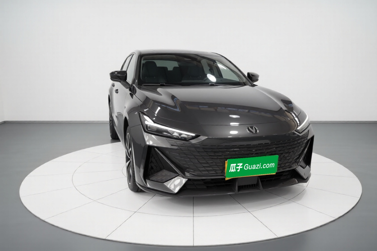 Changan UNI-V 2023 изображение автомобиля #6