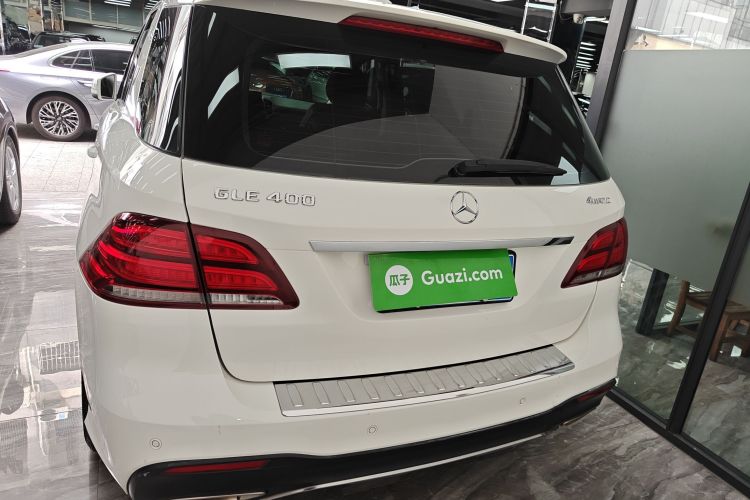 Mercedes-Benz GLE Class 2016 car image #6