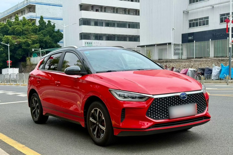 BYD e2 2019 imagem de carro #6