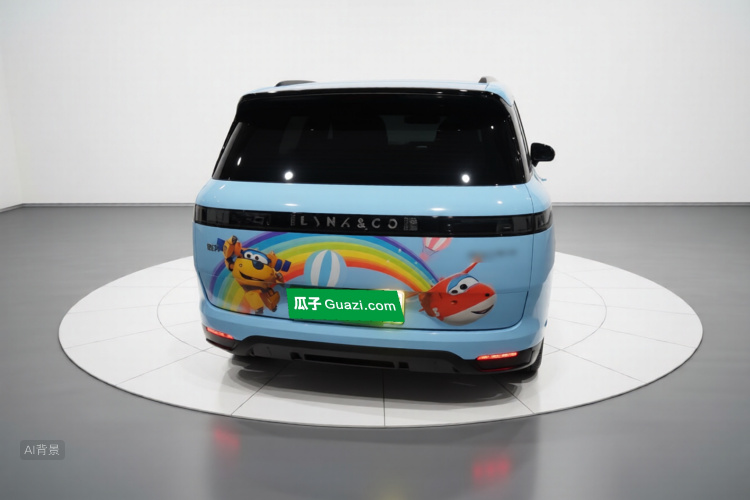 Lynk & Co 900 2025 car image #6