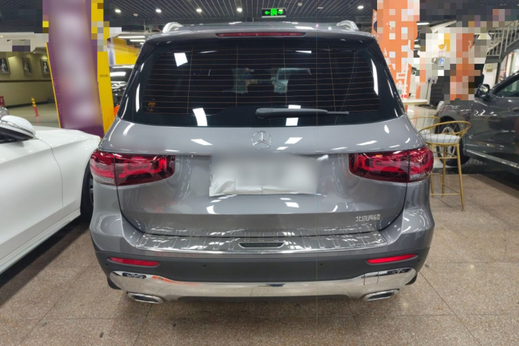 Mercedes-Benz GLB Class 2023 car image #6