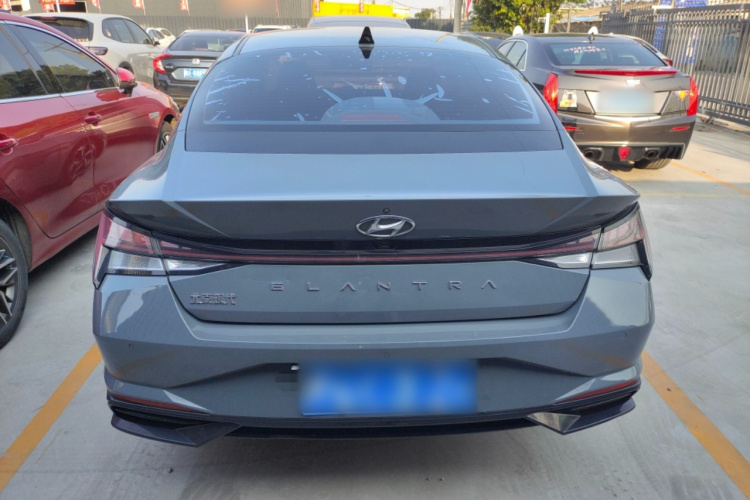 Hyundai Elantra 2021 car image #6