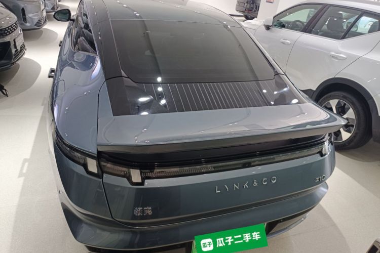 Lynk & Co 2024 #6 Lynk & Co 2024 car image #6