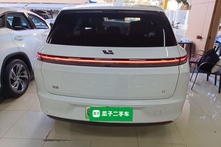 Li L7 2023 #6 Li L7 2023 car image #6