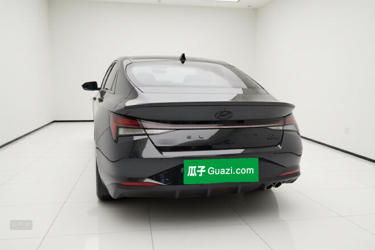 Hyundai Elantra 2021 immagine di auto #6