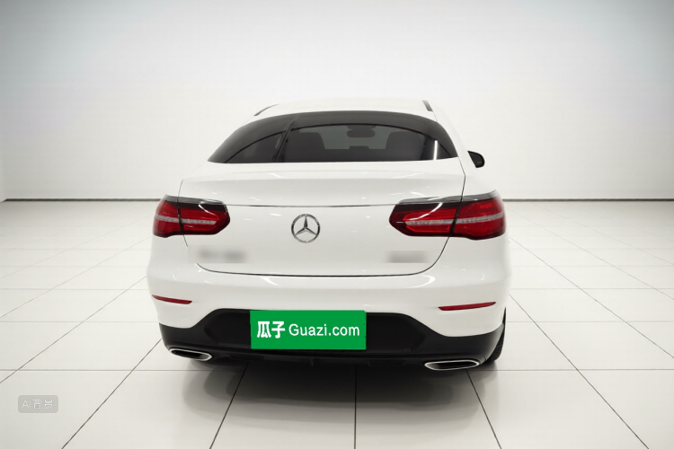 Mercedes-Benz GLC Coupe 2017 immagine di auto #6