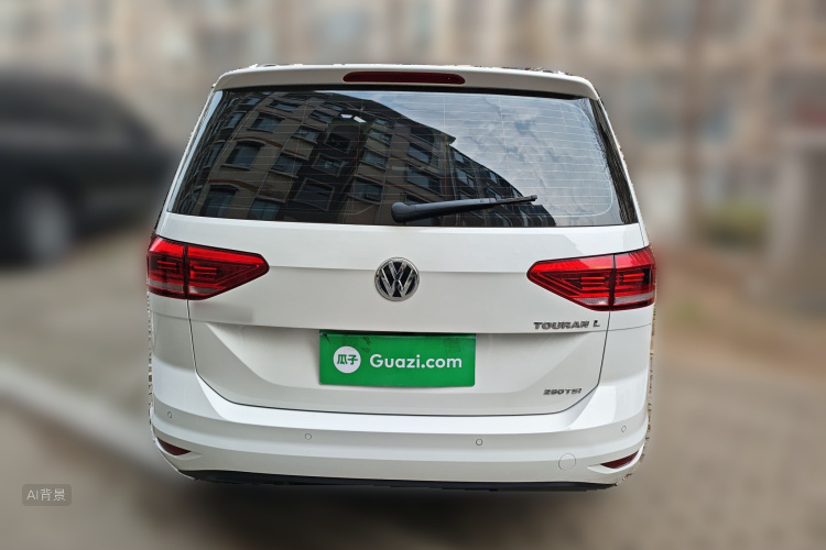 Volkswagen Touran 2018 immagine di auto #6