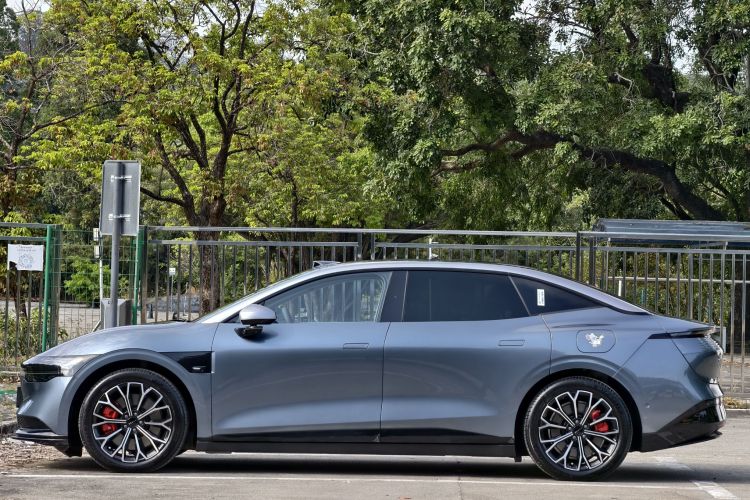 极氪 极氪007 2024 汽车图片 #6