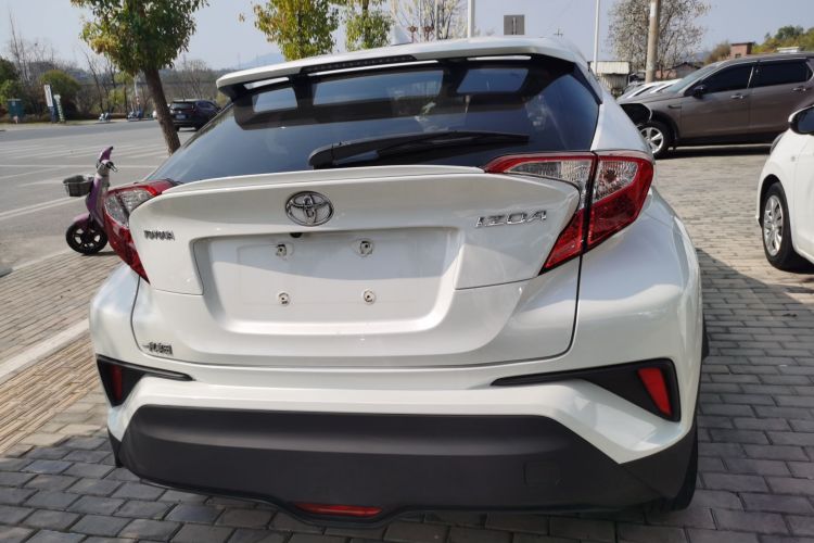 Toyota Izoa 2020 car image #6