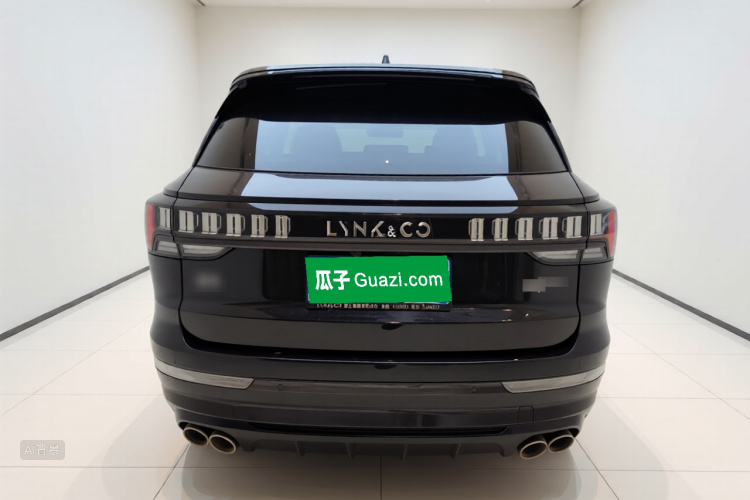 Lynk & Co 09 2022 #6 Lynk & Co 09 2022 car image #6