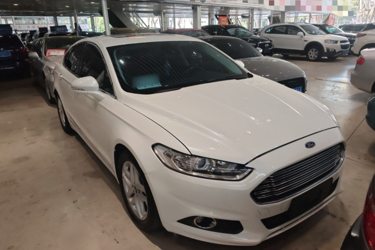Ford Mondeo 2016 immagine di auto #6