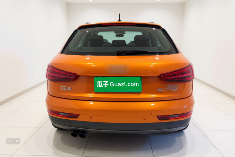 Audi Q3 2018 car image #6