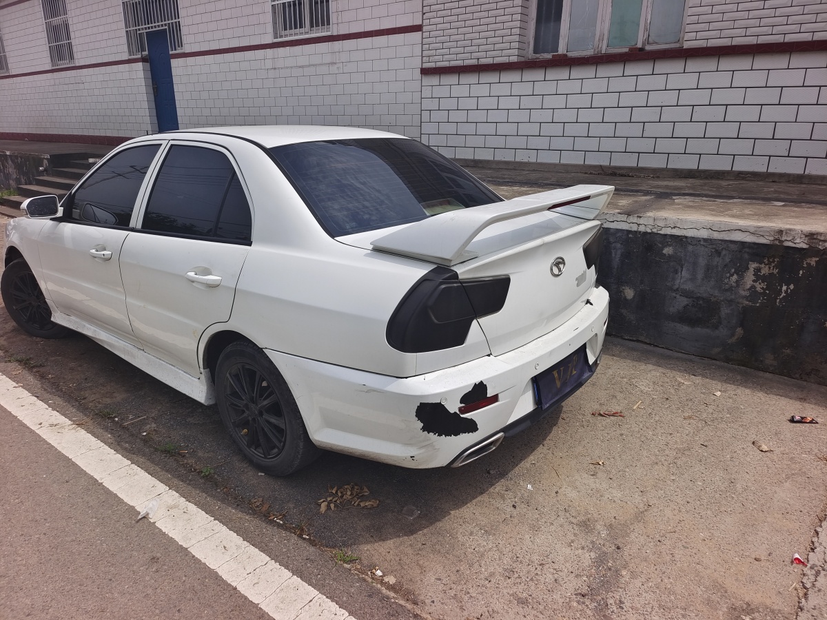 Soueast V3 Lingyue 2014 #6 Soueast V3 Lingyue 2014 car image #6