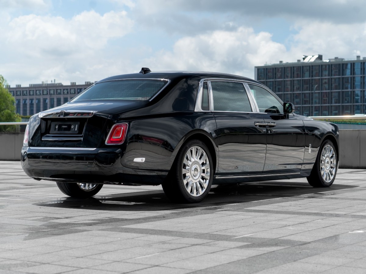 Rolls-Royce Phantom 2018 car image #6